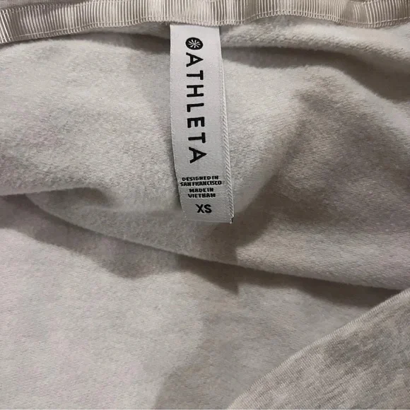 Athleta Purana Wrap Sweatshirt Hoodie Light Gray Heather Long Sleeve XS - Picture 6 of 9